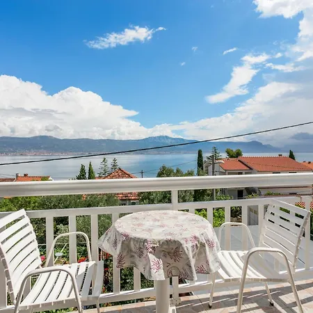 Апартаменты By The Sea Slatine, Ciovo - 6000
